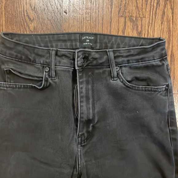Just Black faded black womens skinny stretchy with raw hem jeans size 28 - Picture 2 of 10